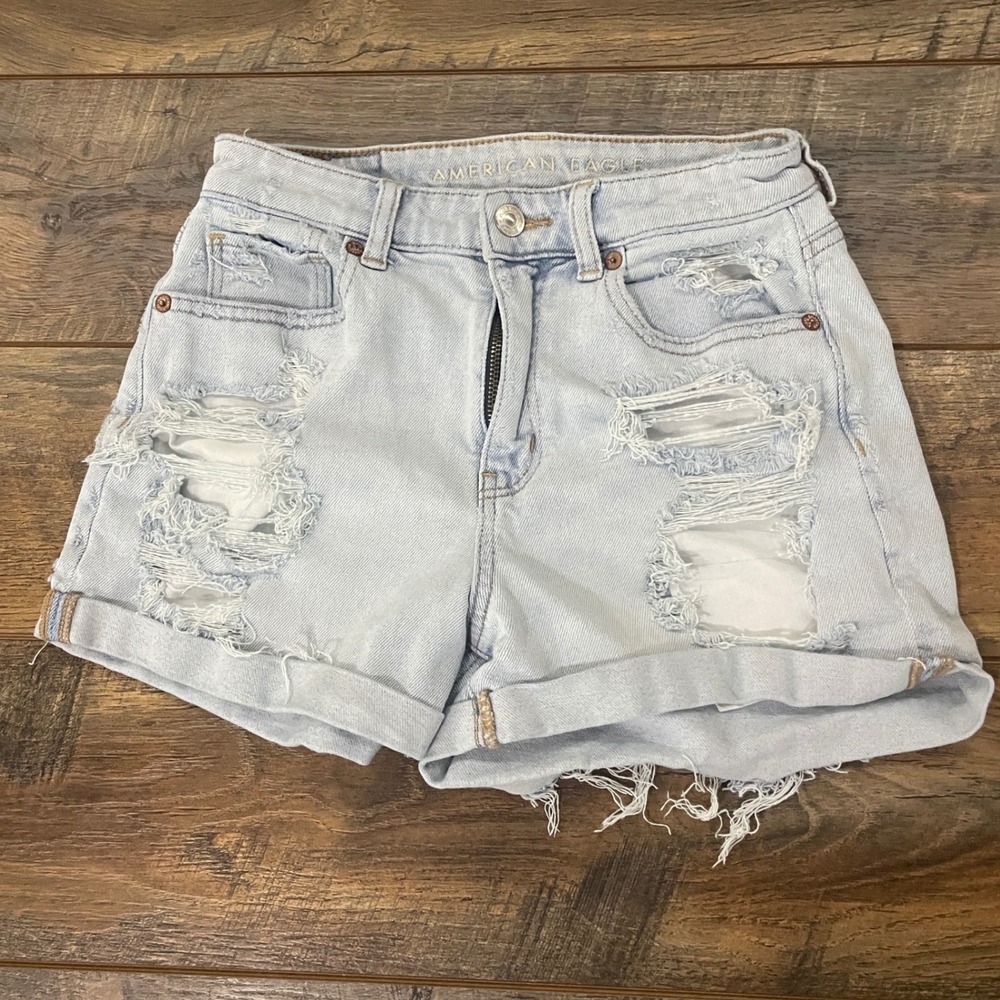 American Eagle Distressed Light Wash Denim Shorts Stretch Size 0 High Rise